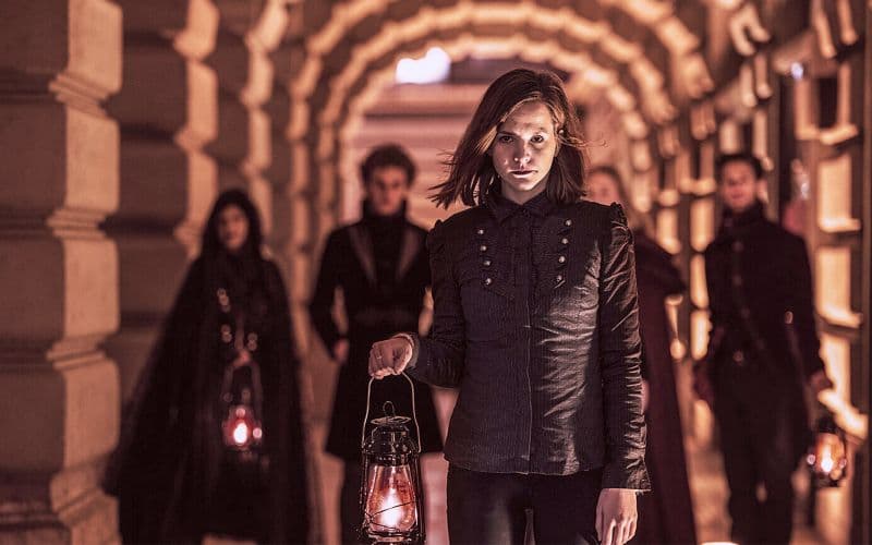 Billet Visite guidée à pied en soirée du château de Buda : mythes et vampires