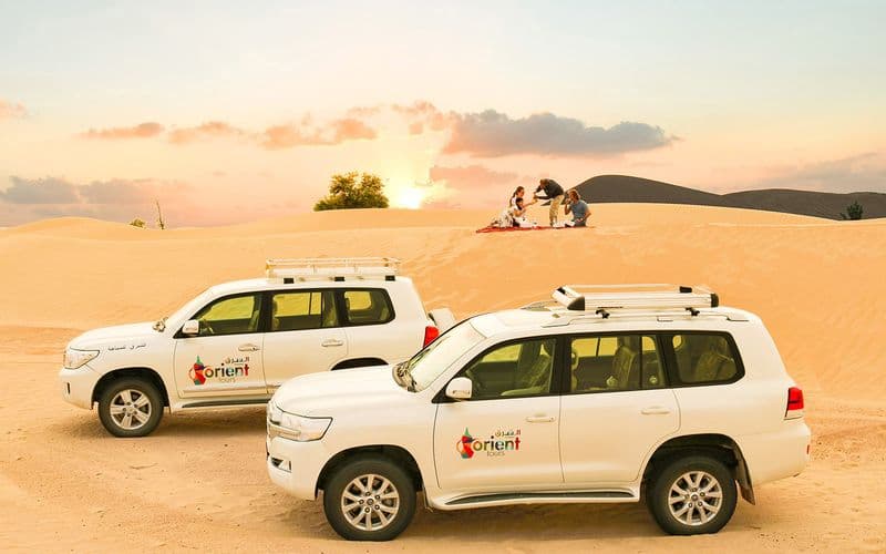 Safari désert au lever du soleil avec petit déjeuner pique-nique