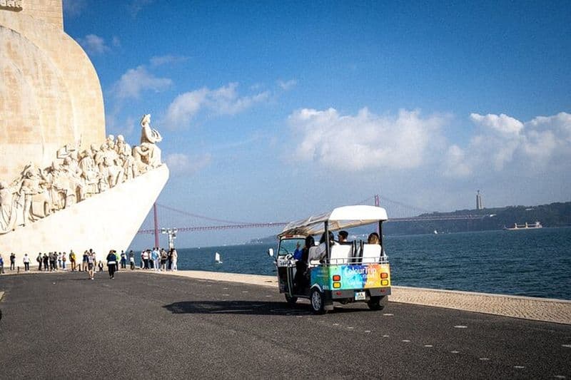 Balade en tuktuk dans le quartier de Belém à Lisbonne