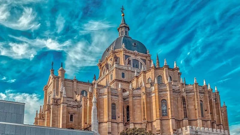 Visite guidée du Palais Royal et de la Cathédrale de l'Almudena à Madrid