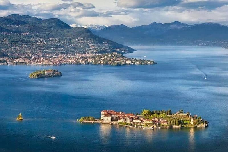 Croisière touristique à arrêts multiples de Stresa vers Isola Madre et Isola Bella