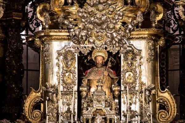 Billet Visite guidée de la cathédrale de Saint-Jacques-de-Compostelle et du Portique de la Gloria avec montée sur les toits