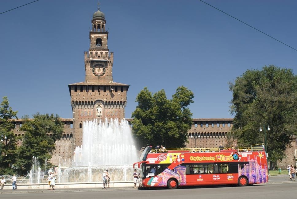 Bus touristique City Sightseeing de Milan