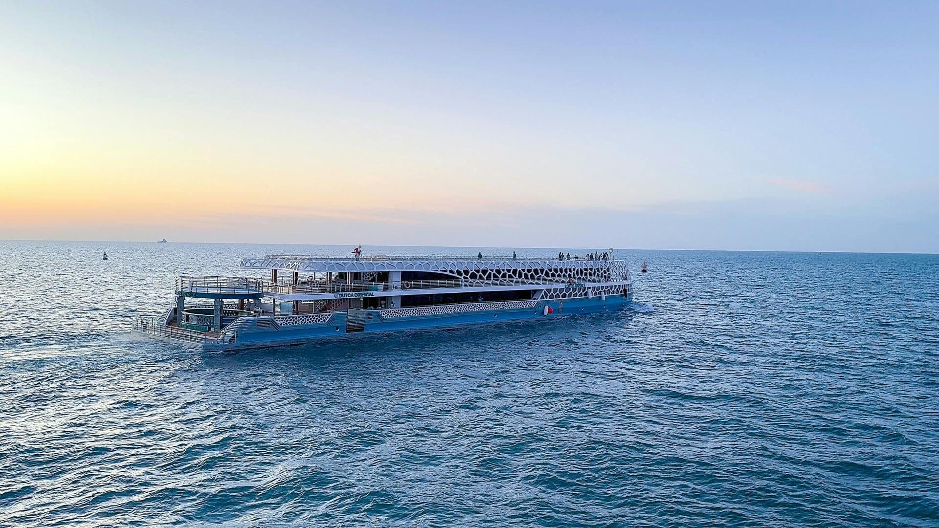 Croisière en mégayacht avec dîner à Dubaï