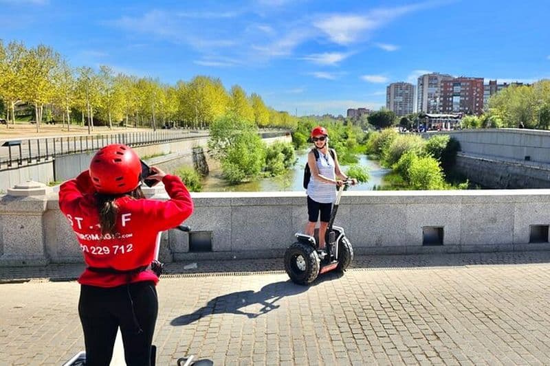 Balade en segway le long du Madrid Río