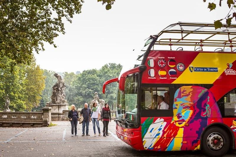 Bus touristique City Sightseeing de Turin