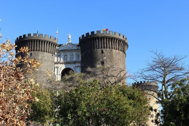 Billet Tour des châteaux de Naples