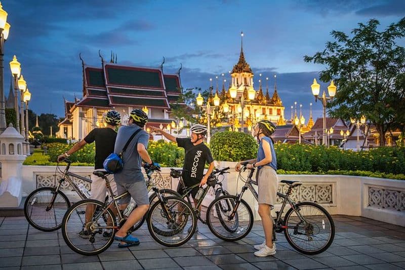 Balade nocturne en vélo à Bangkok