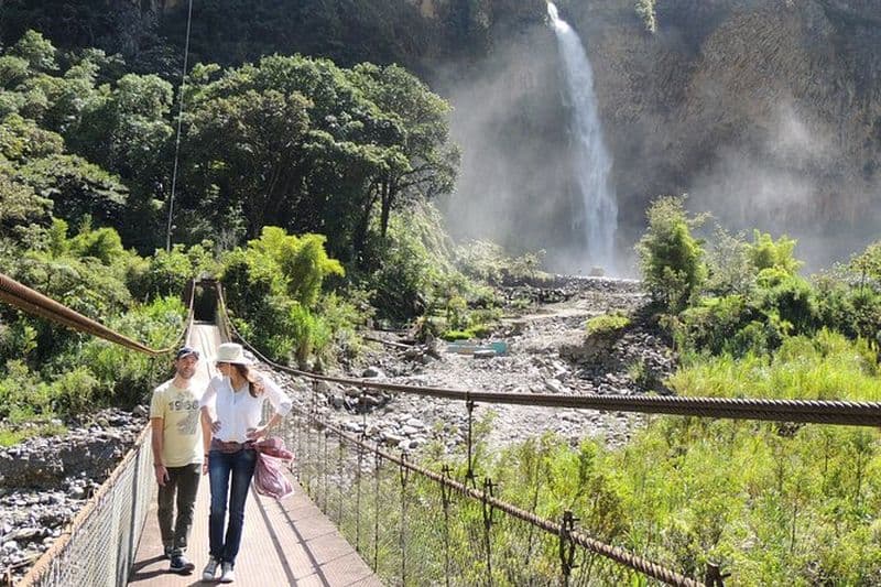 Billet Excursion à Baños et à la Haute Amazonie depuis Quito