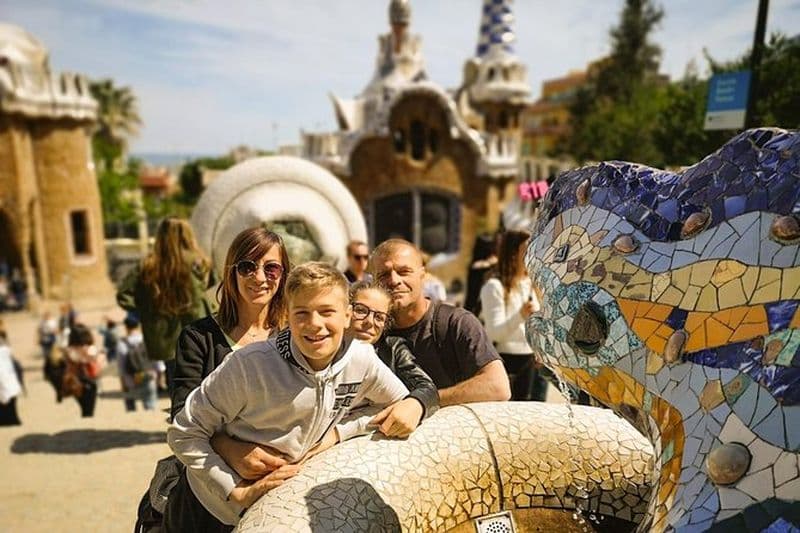 Billet Offre : Visite privée du Park Güell et de La Sagrada Familia à Barcelone