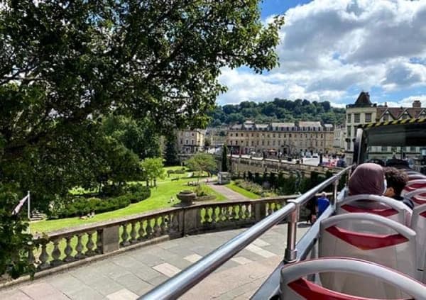 Billet Bus touristique Tootbus à Bath + Musée House of Frankenstein