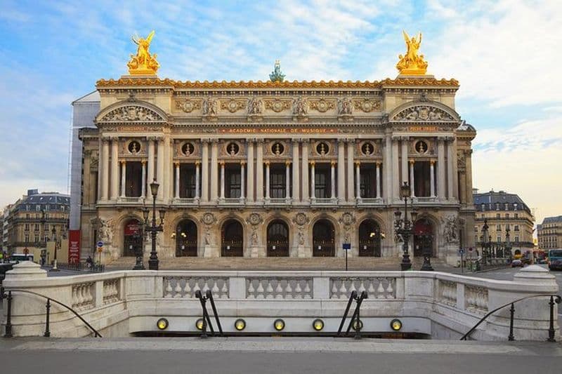 Visite guidée privée de l'Opéra Garnier et des Passages Couverts de Paris