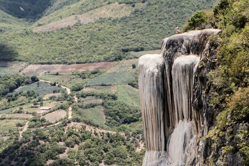 Billet Excursion à Hierve el Agua, Mitla, Tule, Teotitlán del Valle et une distillerie de mezcal depuis Oaxaca