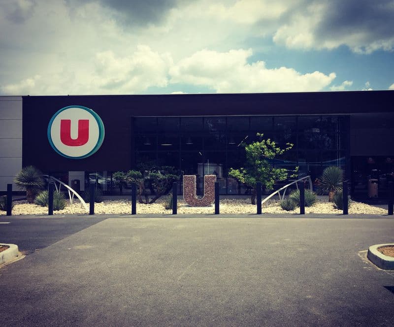 Location de vélos chez Super U  Puyvert