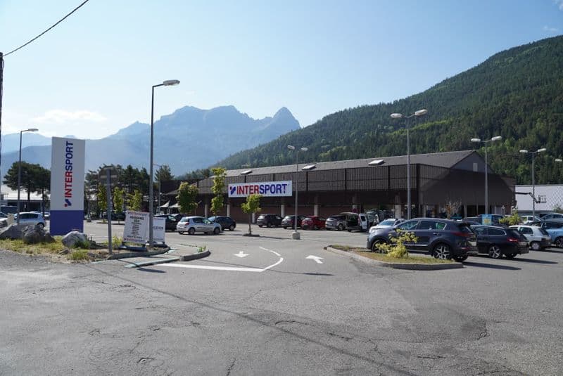 Location de vélos chez Intersport Barcelonnette