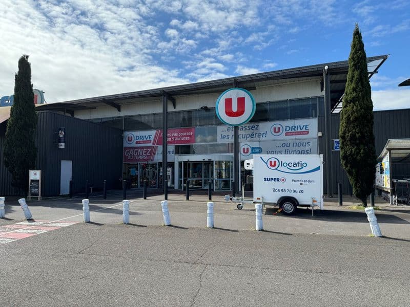 Location de vélos chez Super U Parentis en Born