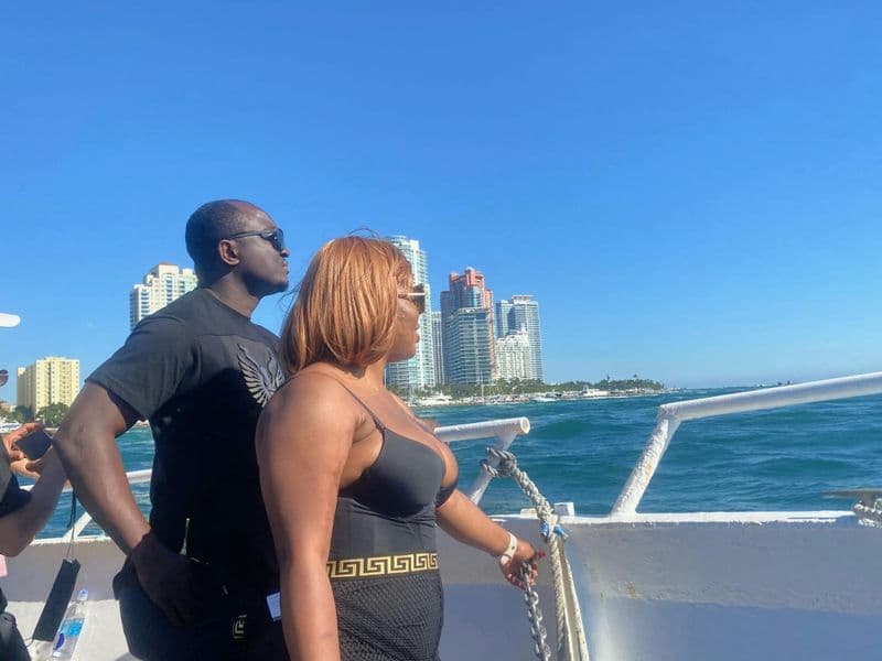 Billet Croisière de 90 minutes à Millionaire's Row à Miami avec visite en bus à arrêts multiples