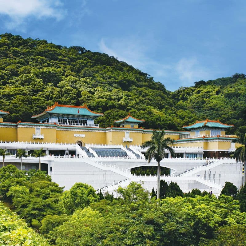 Billet Taipei guided city tour with National Palace Museum entrance ticket