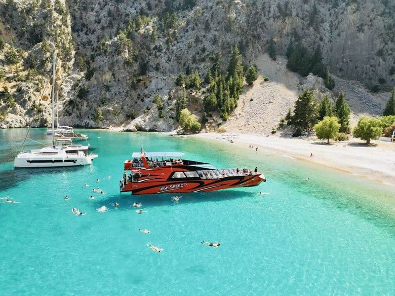 Billet Croisière vers Symi avec arrêts baignade dans la baie de St George et la baie d'Agia Marina