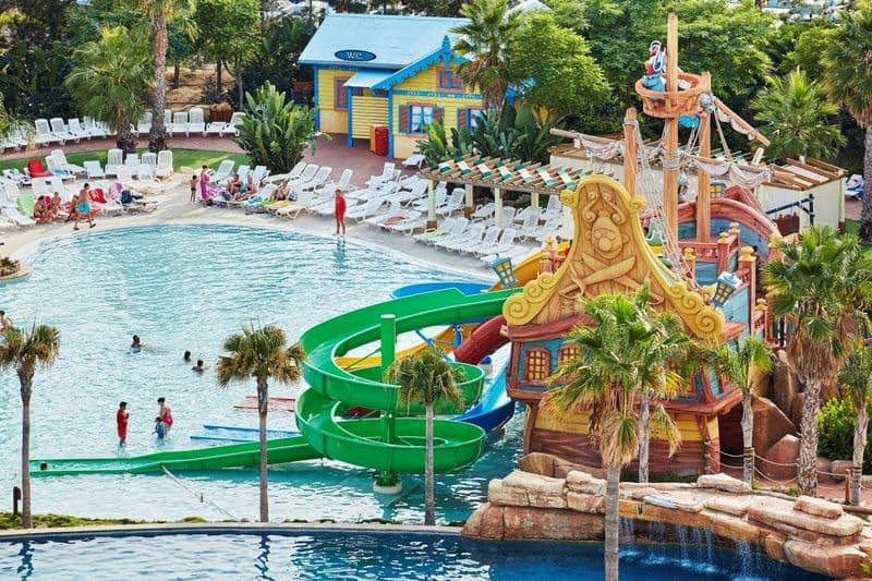 Billet Combo 1 jour Caribe Aquatic Park de jour et PortAventura Park de nuit