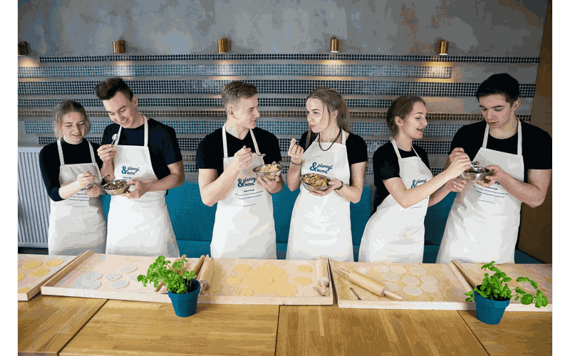 Cours de cuisine de raviolis polonais avec boissons