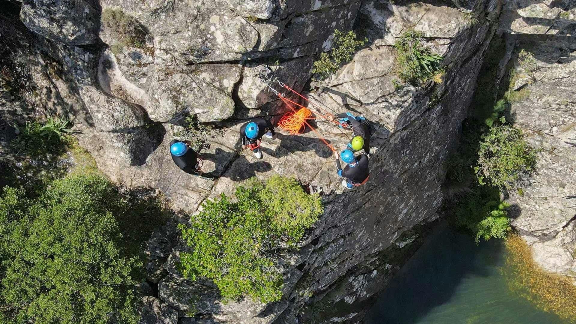 Canyoning à San Teodoro sur la rivière Pitrisconi avec transfert en 4X4