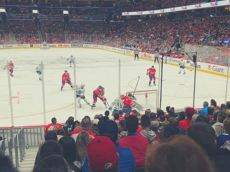 Billet pour un match de hockey sur glace des Capitals de Washington à la Capital One Arena