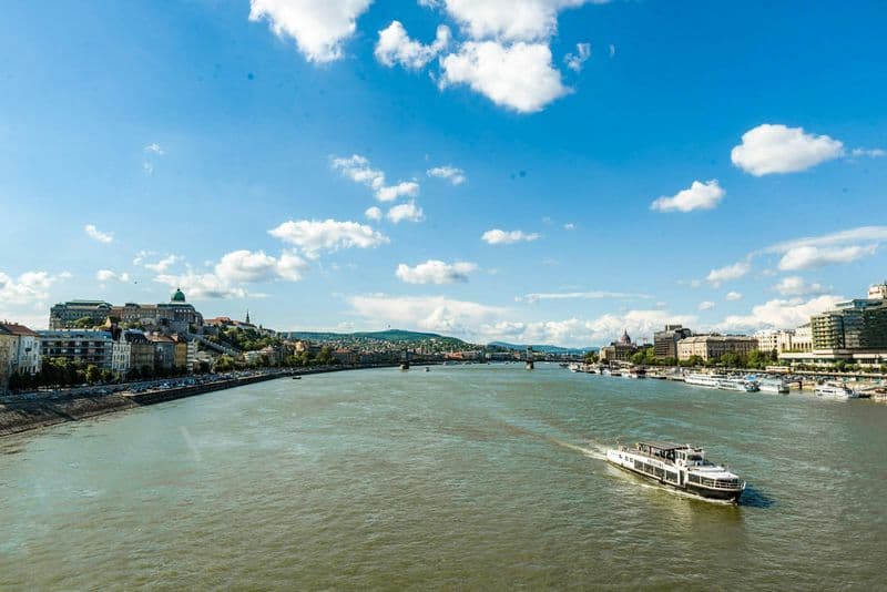 Billet Démarrez une visite privée et personnalisée de Budapest avec un local