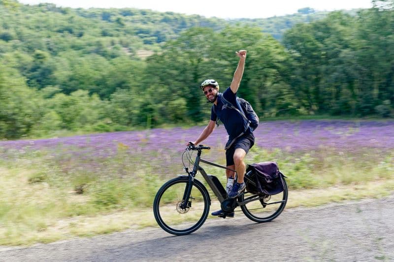 Billet Excursion d'une journée en vélo électrique dans le Luberon au départ d'Avignon