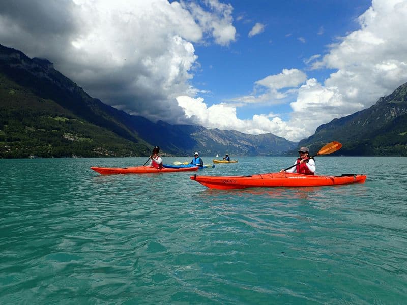 Excursions d'une demi-journée en kayak sur le lac de Brienz
