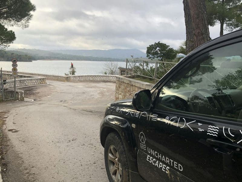 Billet Visite privée du lac Marathon et du domaine viticole Lazaridis avec dégustation