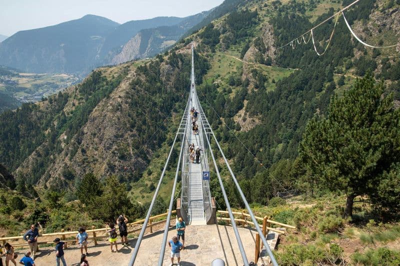Billet Billet :  le pont tibétain de Canillo