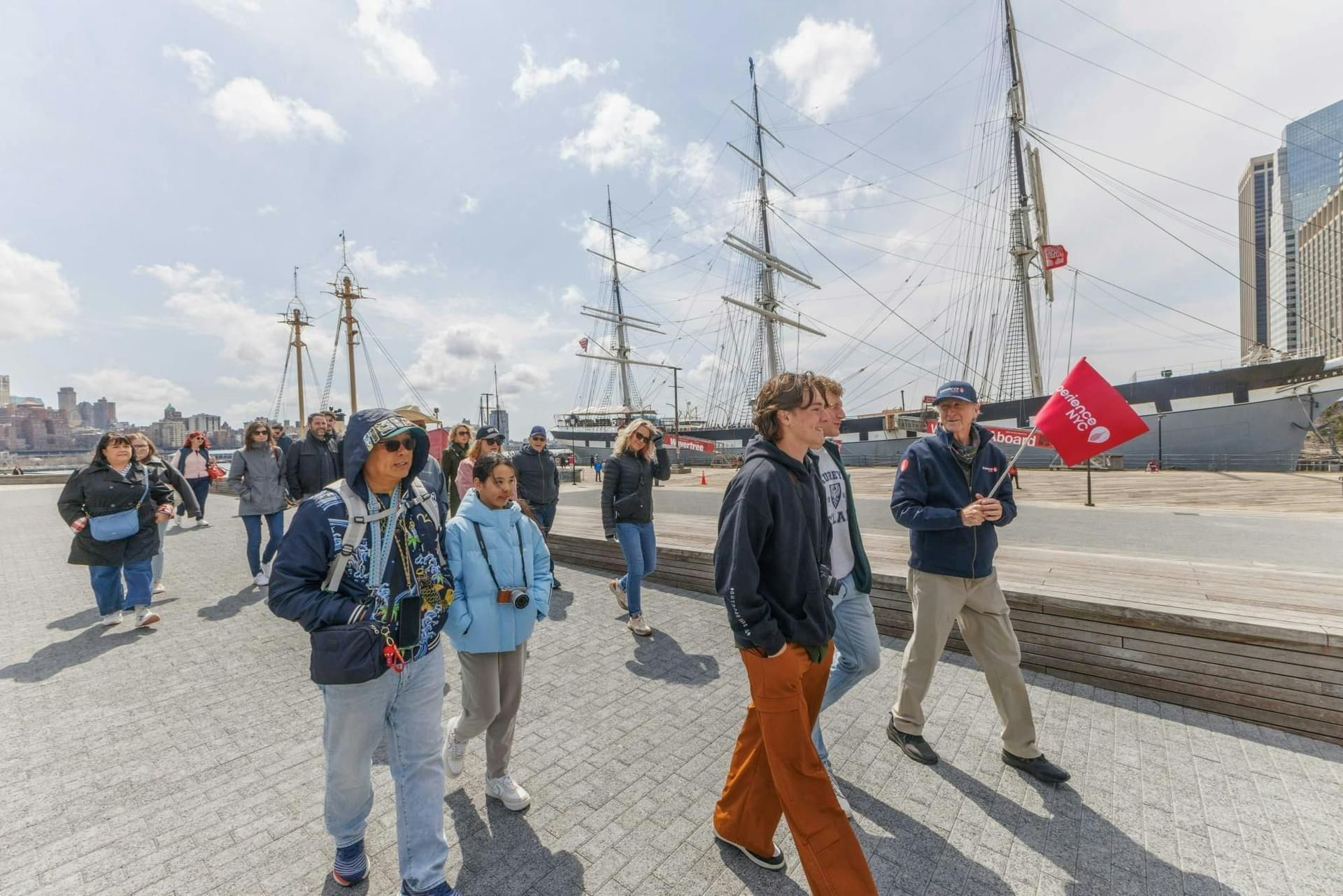 Billet Visite guidée en bus d'une demi-journée des monuments de la ville de New York