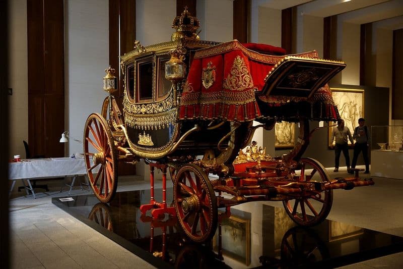 Billet Billets et visite guidée de la Galerie des collections royales en espagnol