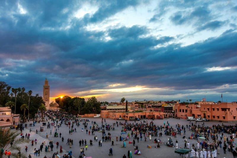 Billet Marrakech en calèche avec la place Jemaa el-Fnaa