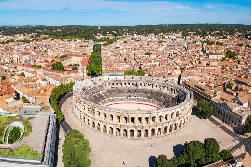 Nimes Arena and city tour with audio guide