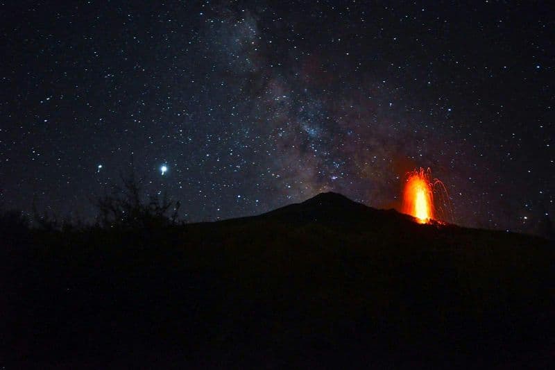 Billet Randonnée au coucher du soleil à Stromboli Sciara del Fuoco