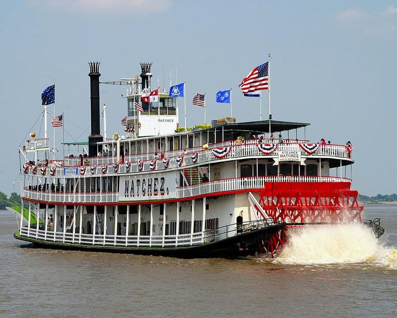 Croisière dans le port à bord du bateau à vapeur Natchez