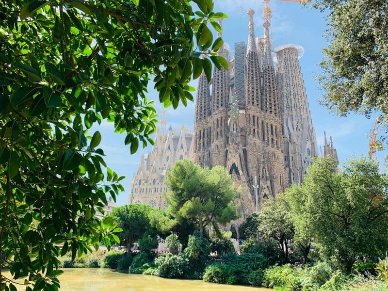 Billet Jeu d'exploration et visite des chefs-d'œuvre de Gaudí à Barcelone