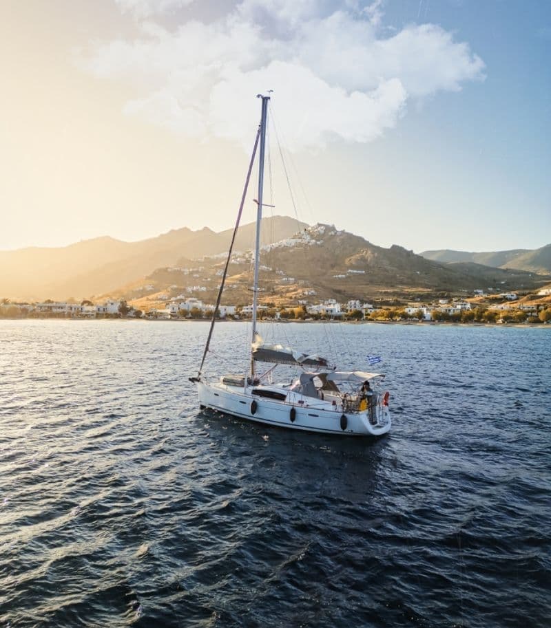 Bénéteau Oceanis 40 (Sailboat)