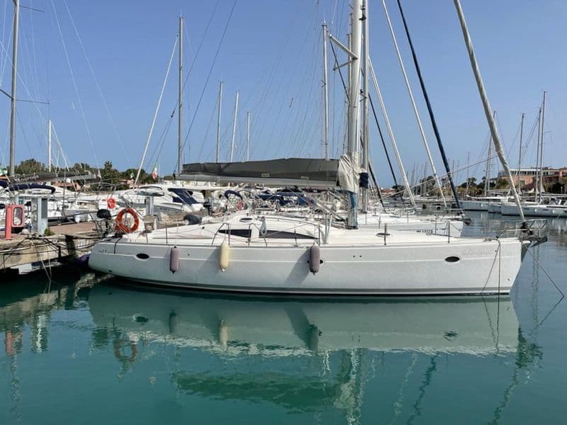 Elan 434 (Sailboat)