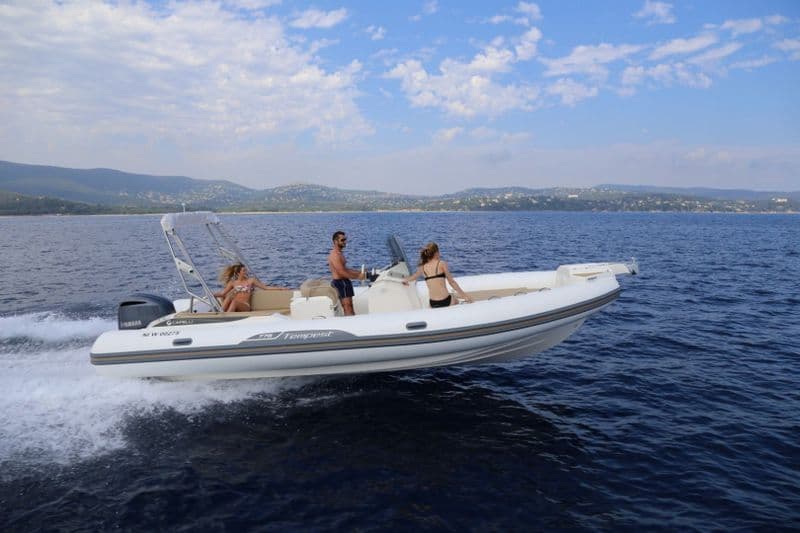 Billet Location de bateau - Capelli Tempest 775 (Semi-rigid)