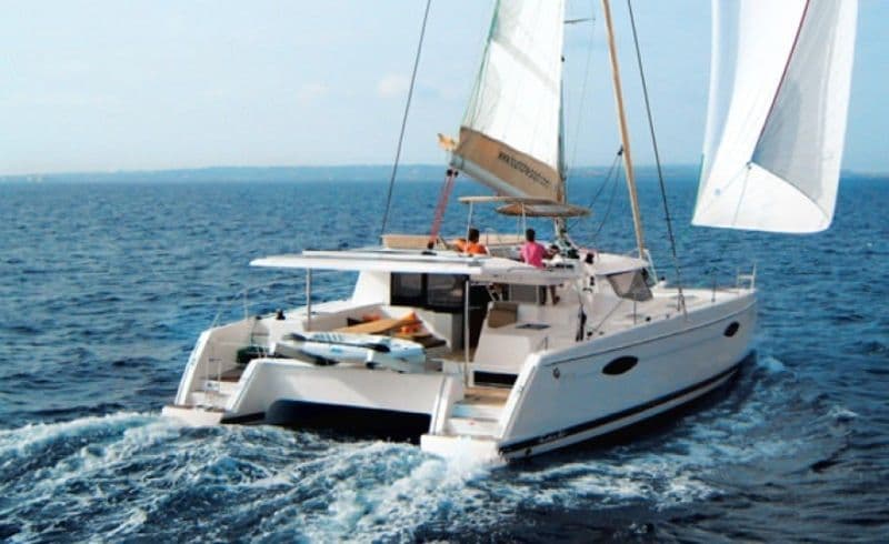 Billet Helia 44 (Multihull)