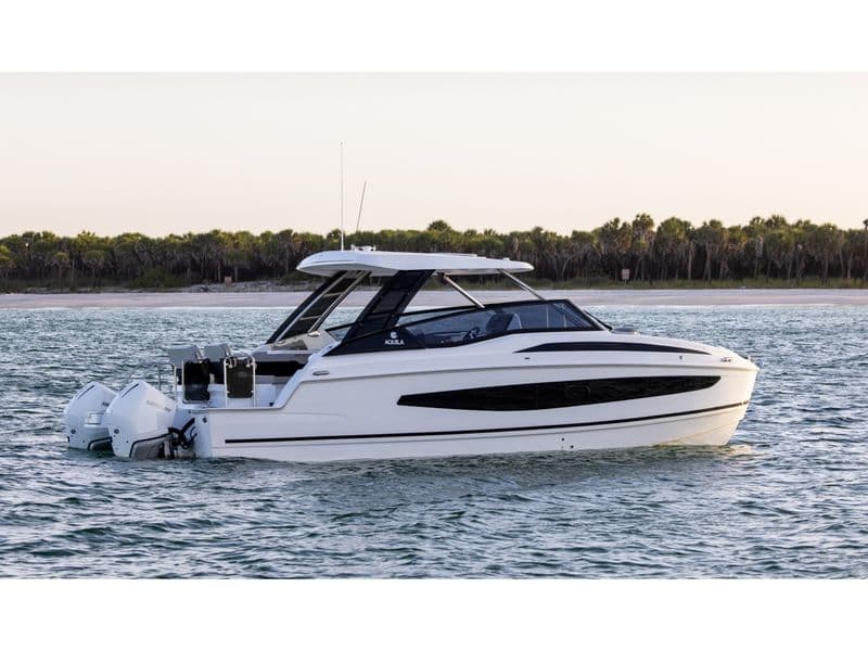Billet Location de bateau - Aquila 32 Sport (Motorboat)