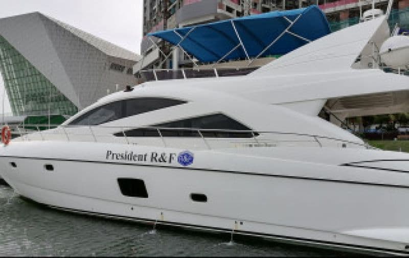 Sunbird 63 Flybridge (Yacht)