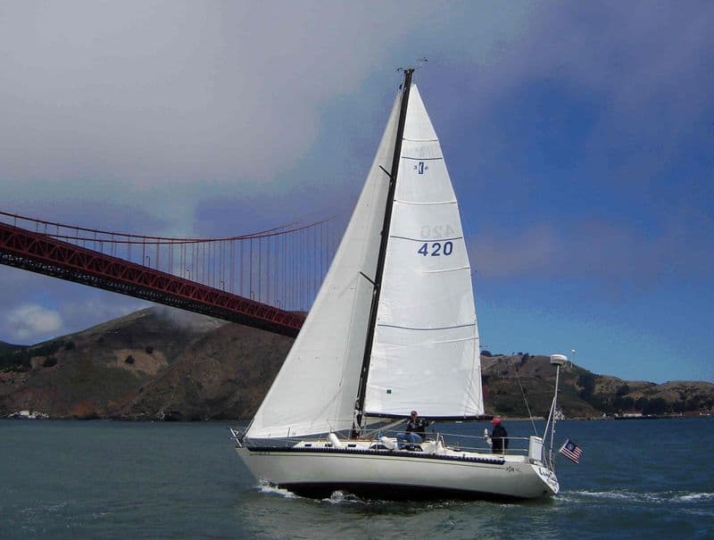 Islander 36 (Sailboat)