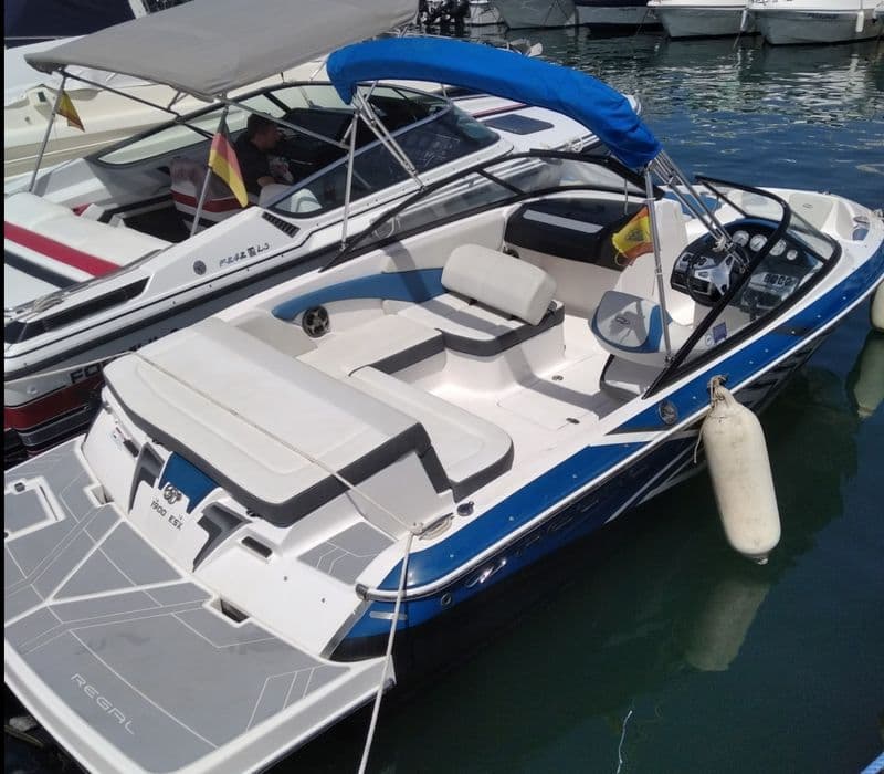 Billet Location de bateau - Régal Regal 1900 ES (Motorboat)