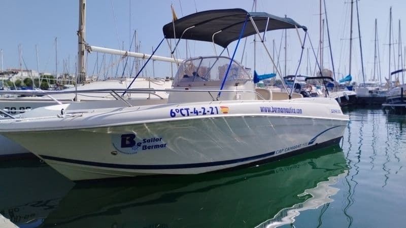 Jeanneau Cap Camarat 635 Open (Motorboat)