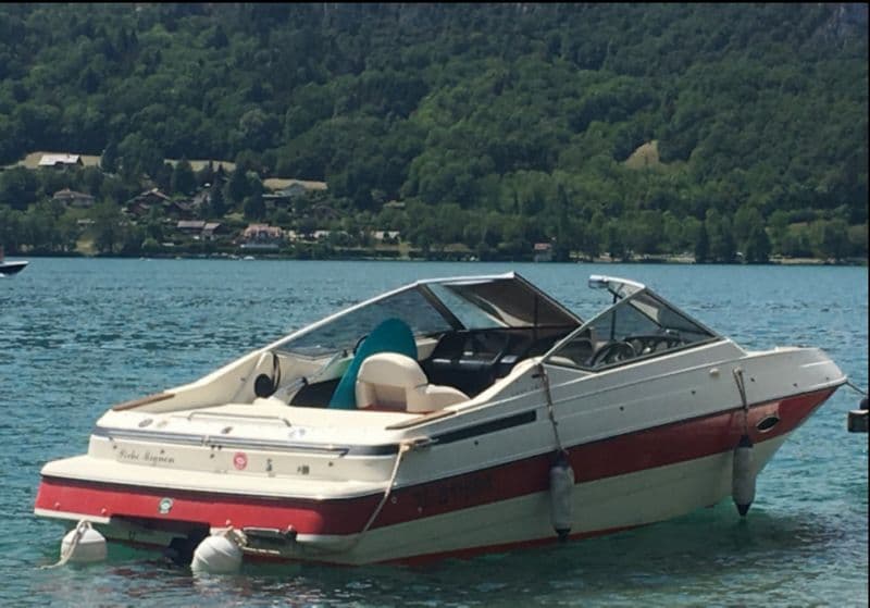 Maxum 2200SR3 (Motorboat)