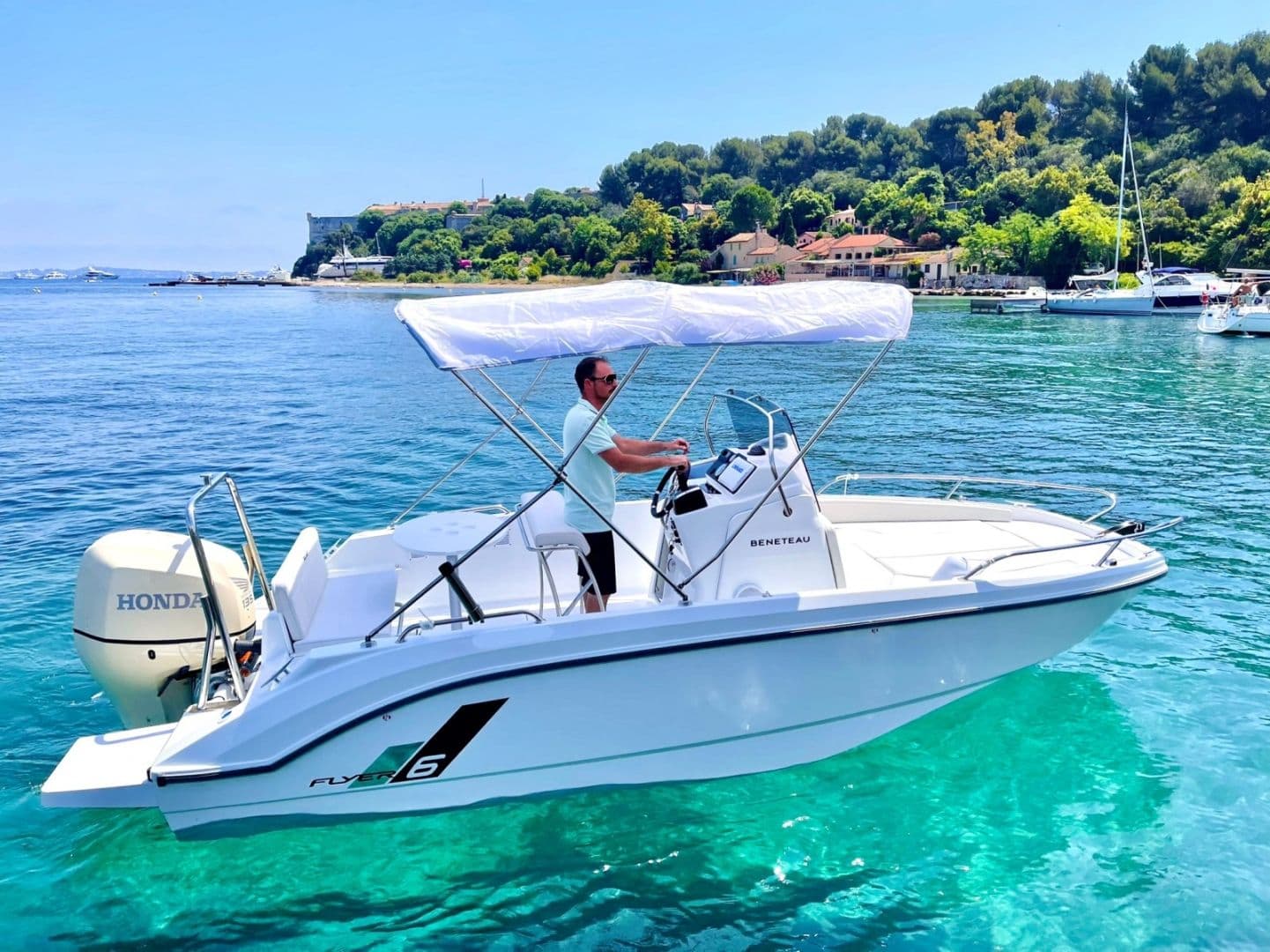 Bénéteau Flyer 6 SPACEdeck (Motorboat)
